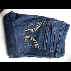 Hollister medium wash skinny jeans size 1R